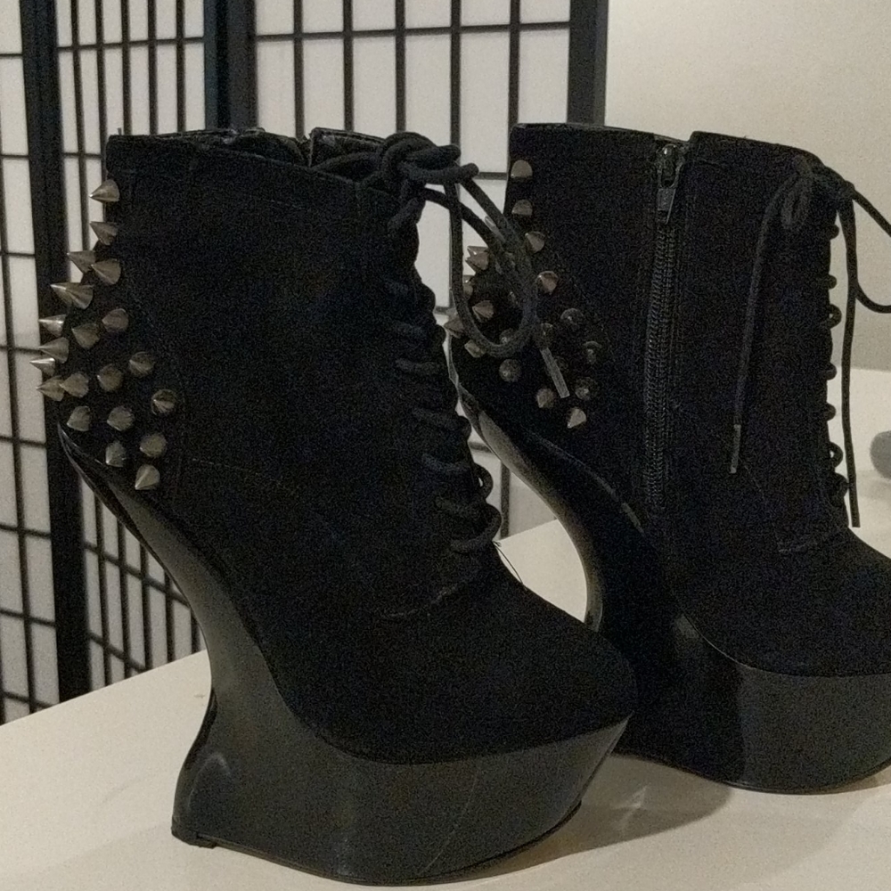 Aldo shoes